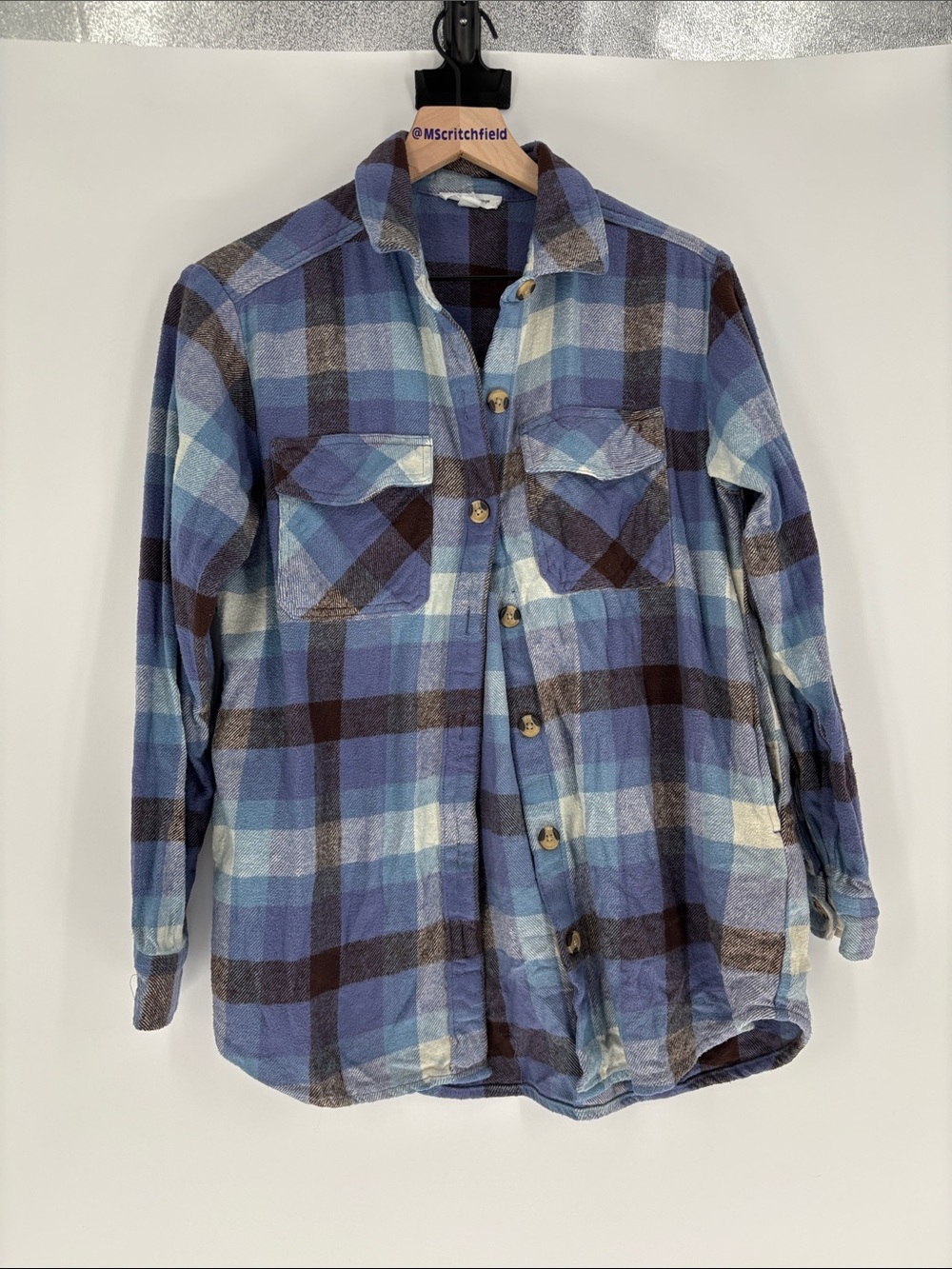 BeachLunchLounge flannel xs blue plaid pockets